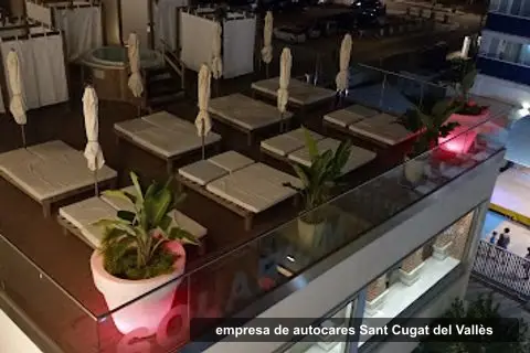 A4, empresa d'autocars a Sant Cugat del Vallès (2)