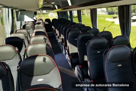 Alquiler Autocares Barcelona Lleo, empresa d'autocars a Barcelona (4)
