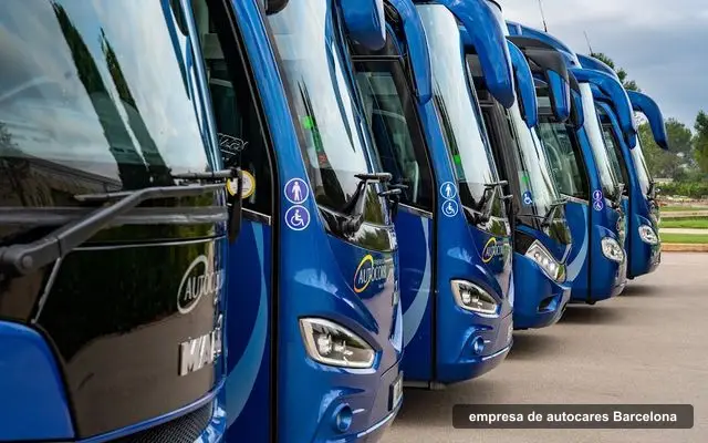 Autocares Autocorb, empresa d'autocars a Barcelona
