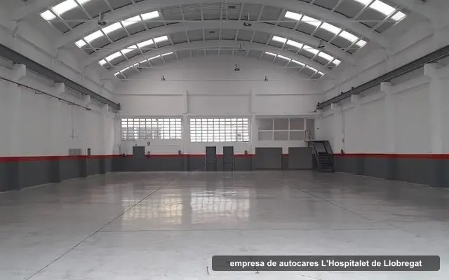 Autocares Nevada, empresa d'autocars a L'Hospitalet de Llobregat