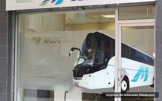 Autocares Racero SL, empresa d'autocars a Viladecans