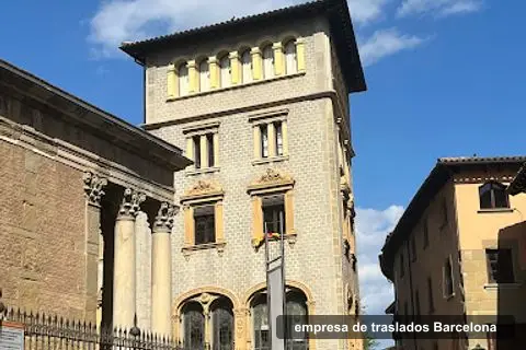 BARCELONA LANDS, empresa de trasllats a Barcelona (5)