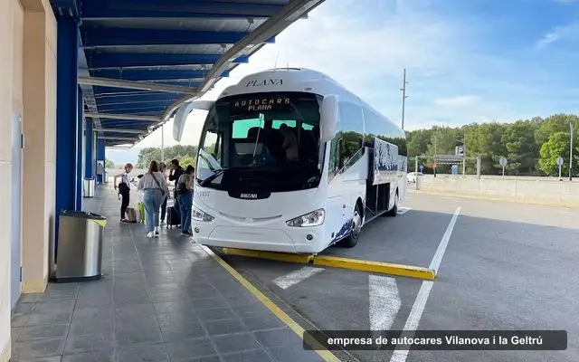 BusPlana, empresa d'autocars a Vilanova i la Geltrú