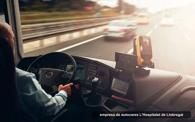 Fernando Bus, empresa d'autocars a L'Hospitalet de Llobregat