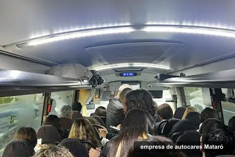 Moventis Maresme, empresa d'autocars a Mataró (2)