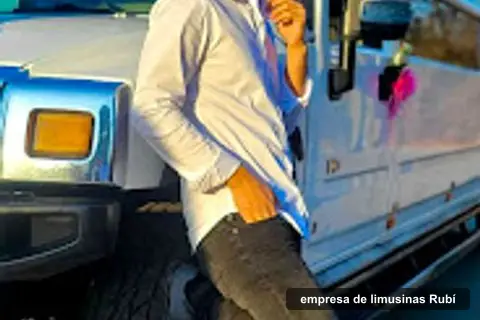 Servicios Hummer, empresa de limusines a Rubí (4)
